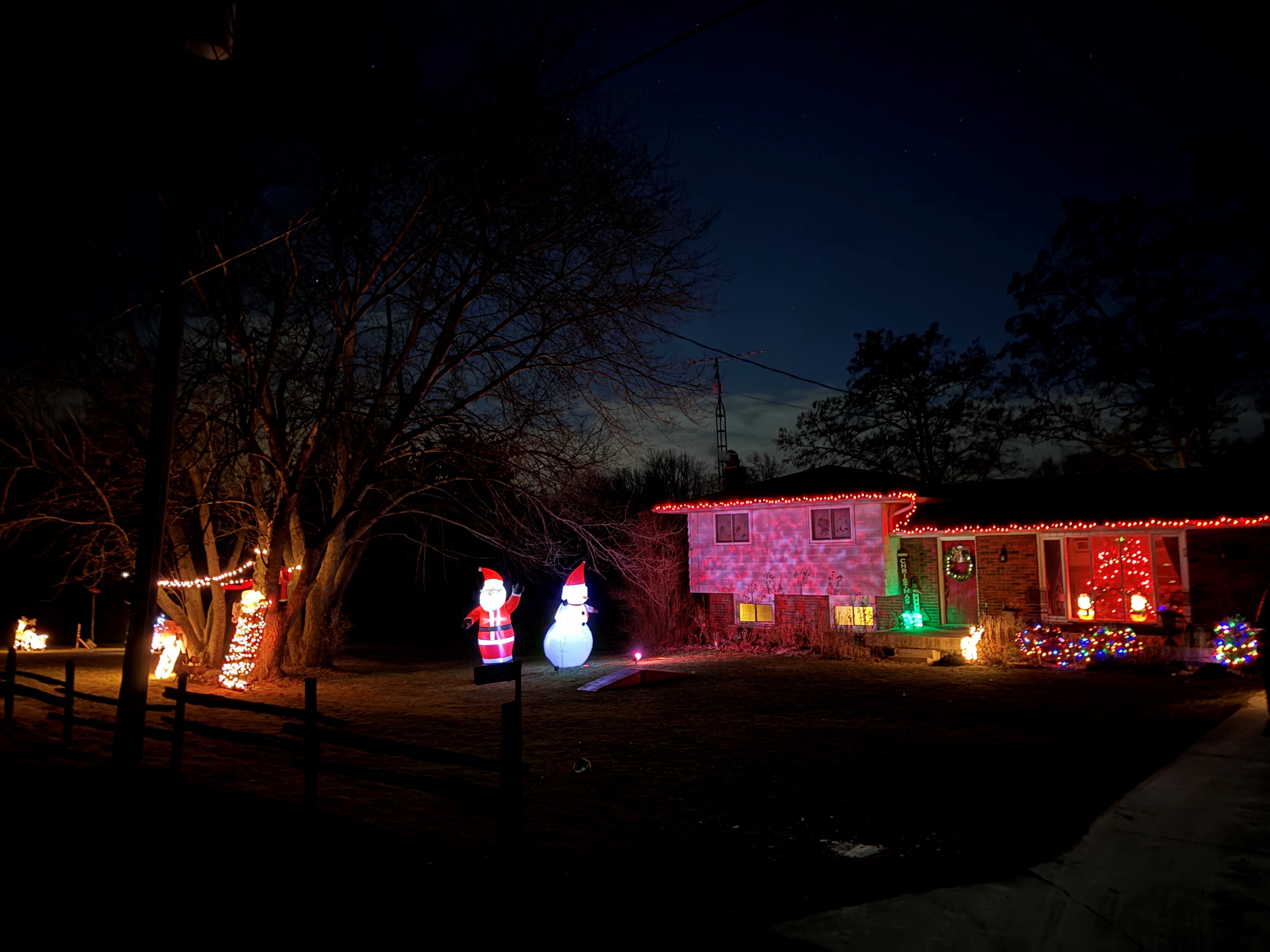 House decorated for the holidays