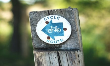 Trail route sign